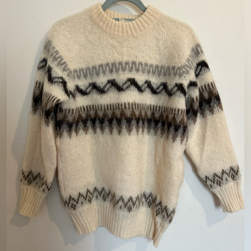 100% Icelandic Wool Sweater, Alafoss Icewool, Medium, Fall Winter